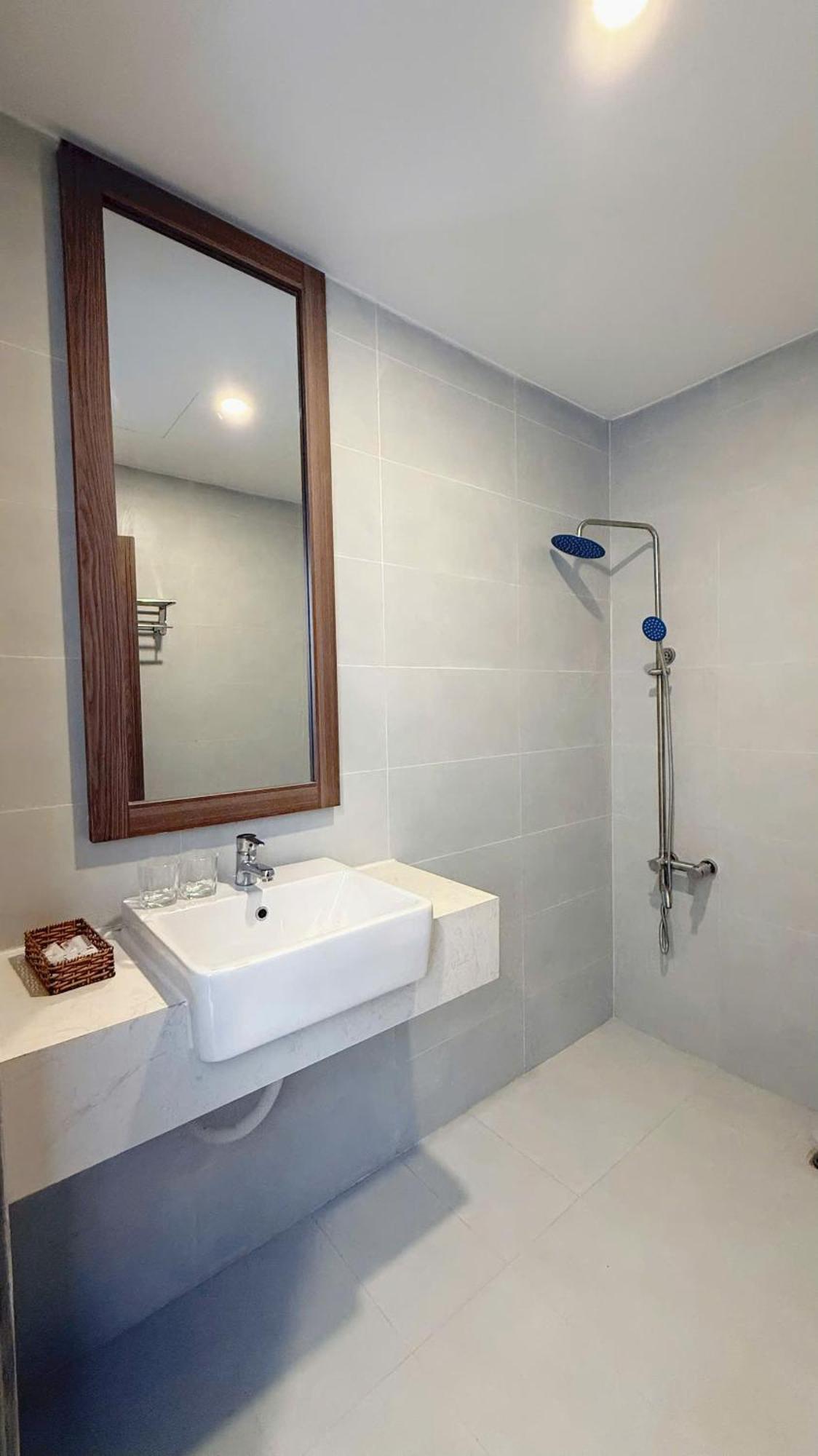 Aqua Hotel & Spa На Транг Екстериор снимка