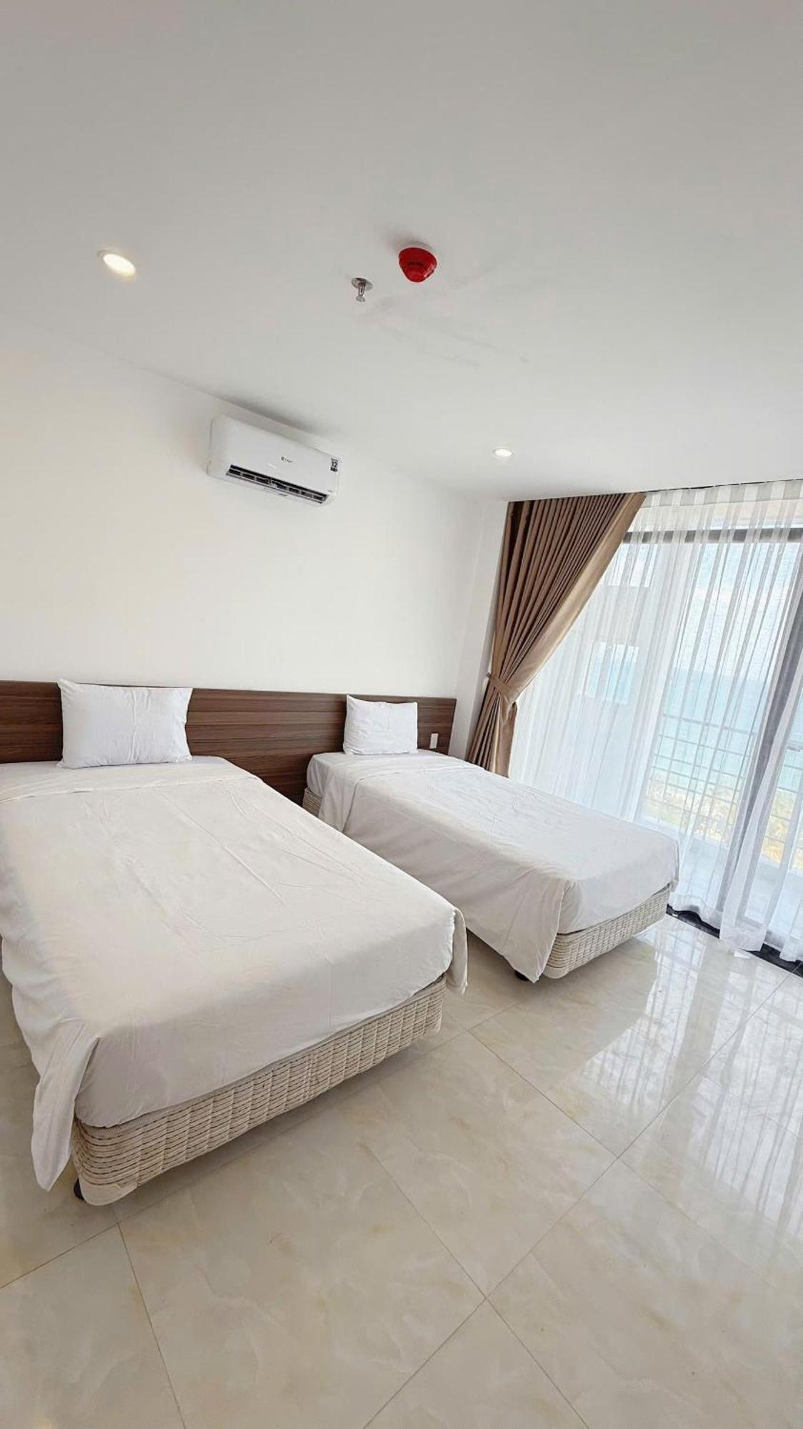 Aqua Hotel & Spa На Транг Екстериор снимка