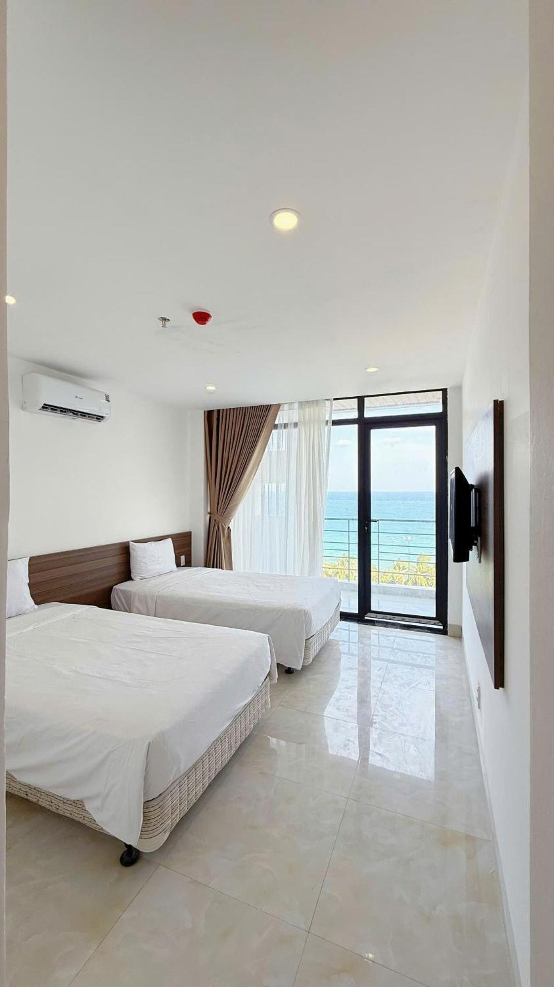 Aqua Hotel & Spa На Транг Екстериор снимка